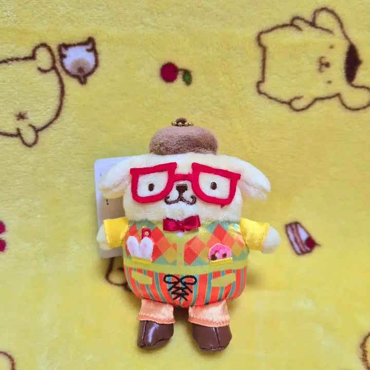 [BUNJANG] Sanrio Pompompurin Easter Mascot Keyring Doll / 산리오 퓨로랜드 이스터 안경 폼폼푸린 마스코트 키링 인형