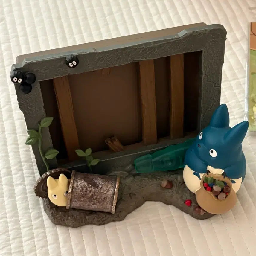 [BUNJANG] Ghibli My Neighbor Totoro 2024 Calendar Diorama Frame / 지브리 토토로 2024 달력 캘린더 액자 디오라마