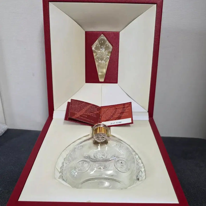 [BUNJANG] Louis XIII Rare Cask Magnum Cognac Empty Bottle / 루이13세 코냑 위스키 공병