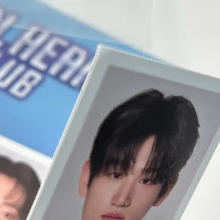 [BUNJANG] Steelheart Club Keyboard Limited Edition Yoon Youngjun Proof Photo Badge / 스틸하트클럽 키보드 증사 프퍼 뱃지 하츠웨이브 윤영준 증명사진 오다준 김경욱 에스플릿