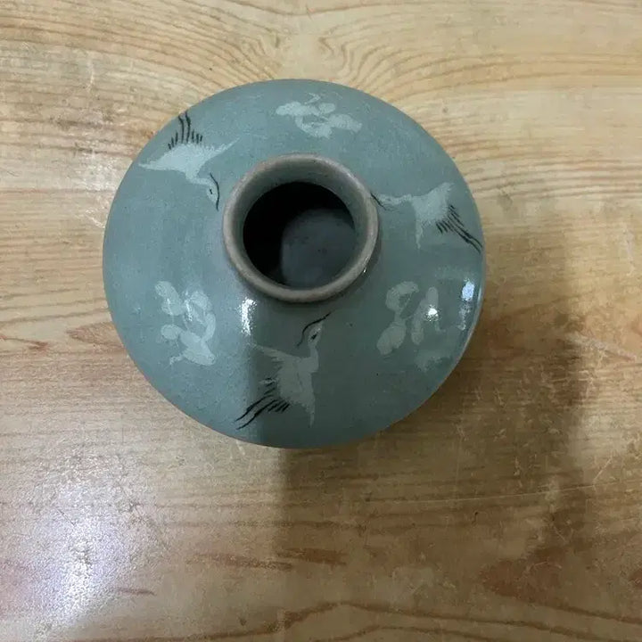 [BUNJANG] Celadon Porcelain Round Vase / 은근빛깔의 둥근 청자도자기/  요316