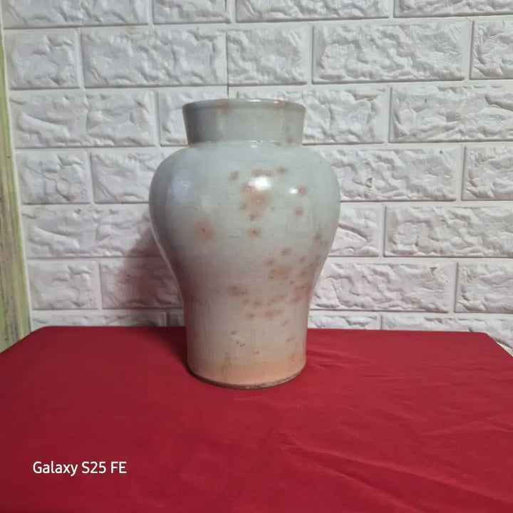 [BUNJANG] Late Joseon Dynasty White Porcelain Chungho Vase / 조선백자 말기충호