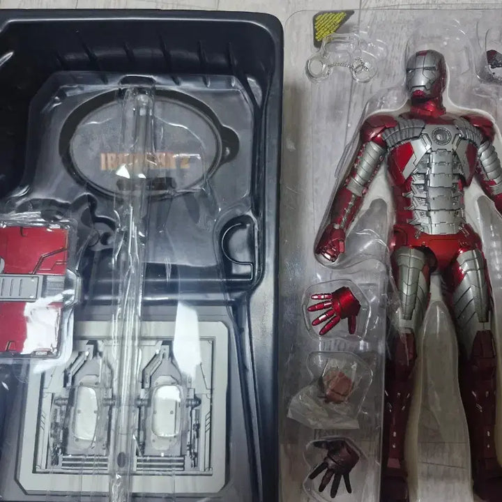 [BUNJANG] Hot Toys Iron Man Mark V / 핫토이 아이언맨 마크 5