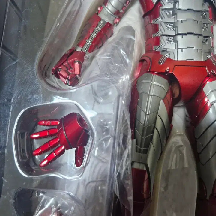[BUNJANG] Hot Toys Iron Man Mark V / 핫토이 아이언맨 마크 5