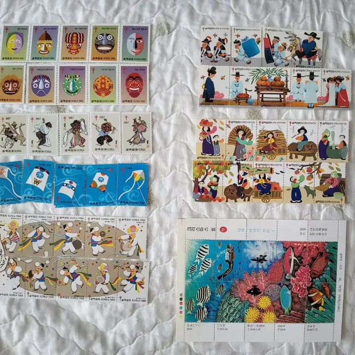 [BUNJANG] Vintage Christmas Seal Stamp Collection / 크리스마스 씰