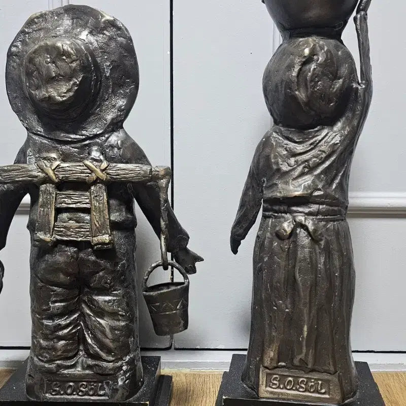 [BUNJANG] Antique Brass Water Bucket Boy and Girl Statues Set / 설선오 진품명품 2점 일괄 30만원