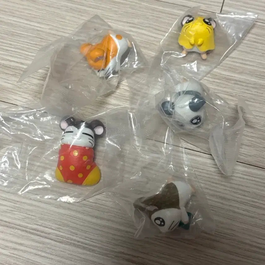 [BUNJANG] Hamtaro Hug Coat 8 Types Bundle Set (Sealed) / 방가방가햄토리 허그코트 8종 일괄 세트 미개봉 새상품