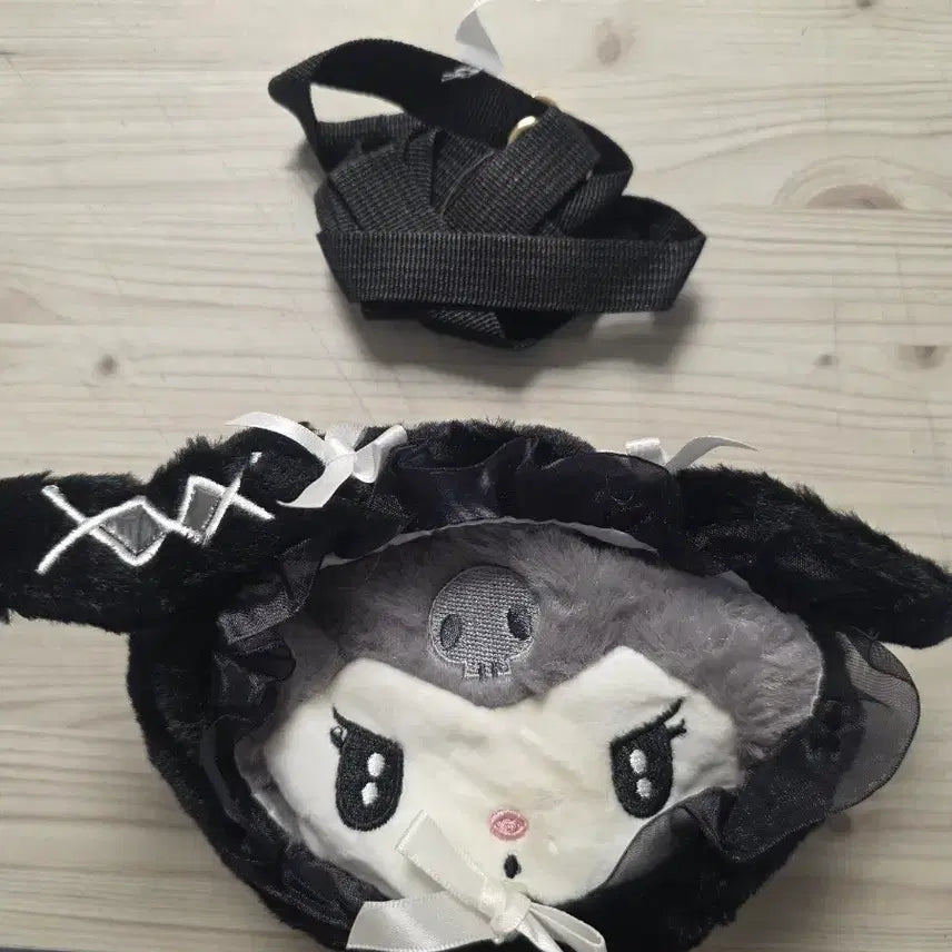 [BUNJANG] Sanrio Kuromi Face Plush Pouch / (급해서싸게)<새상품>산리오 쿠로미 얼굴모양 봉제 인형 파우치