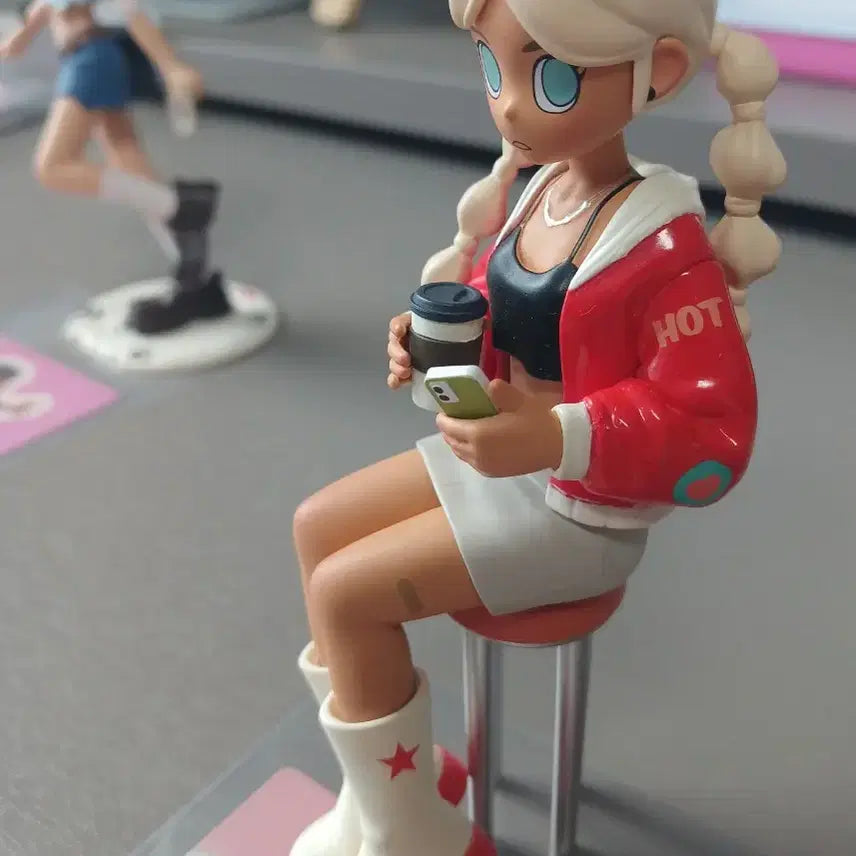 [BUNJANG] Peach Riot Jiji Business Figure / 피치라이엇 지지 비즈니스(반택 택포)