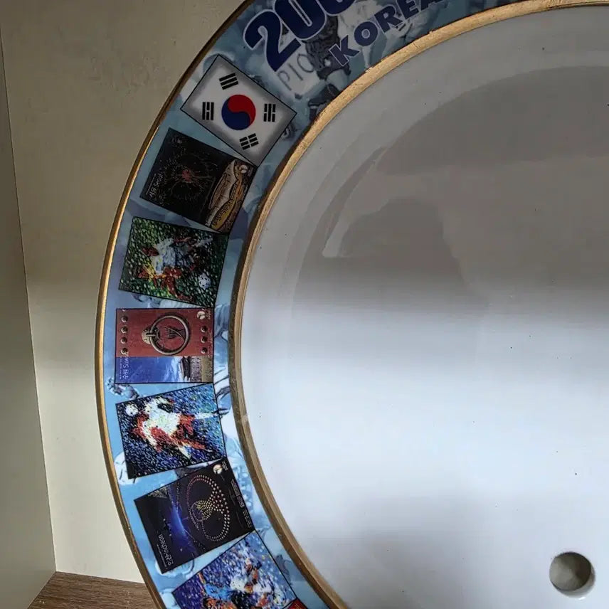 [BUNJANG] Rare 2002 FIFA World Cup Commemorative Plate / 희귀한 2002 월드컵 기념 접시