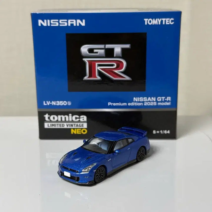 [BUNJANG] Tomica Limited Vintage Neo Nissan GT-R Premium Edition 2025 (LV-N350b) 1/64 Scale / 토리빈 LV-N350b GT-R 프리미엄 에디션 2025