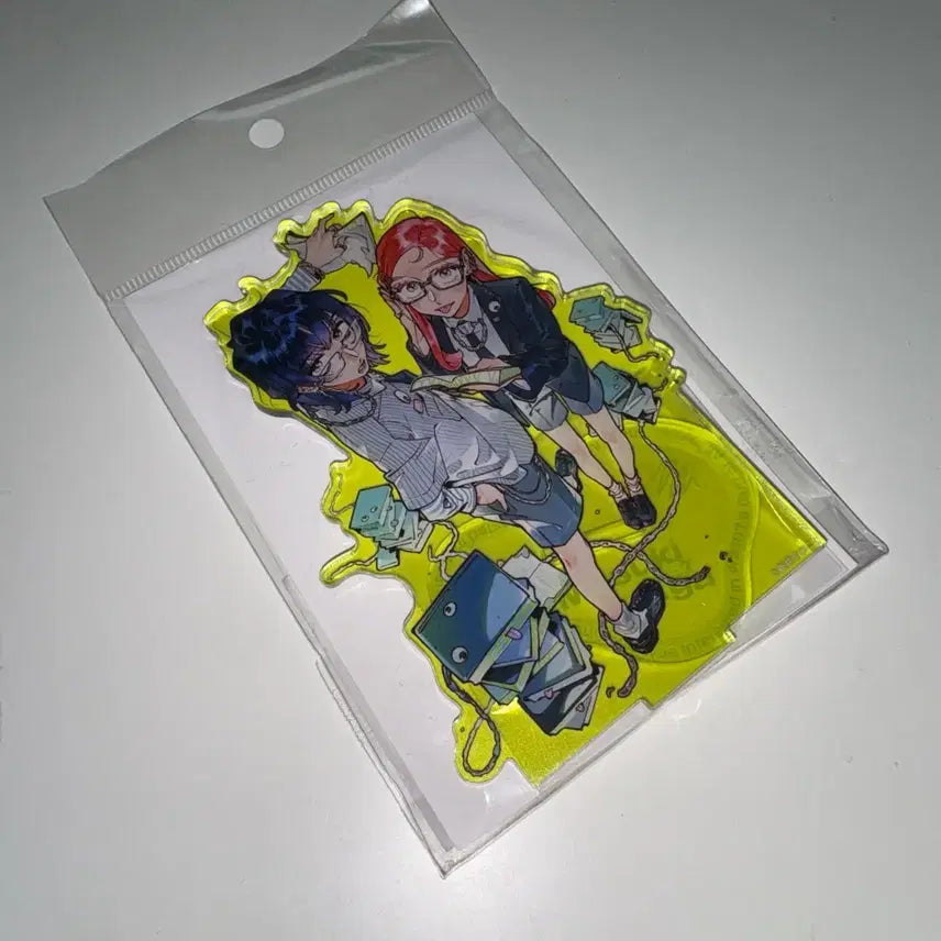 [BUNJANG] My Clueless First Friend Acrylic Stand (Kinokuniya Shinjuku Pop-up Limited) / 신경쓰이는 사람이 남자가 아니었다 아크릴스탠드 (신주쿠 키노쿠니야 팝업)