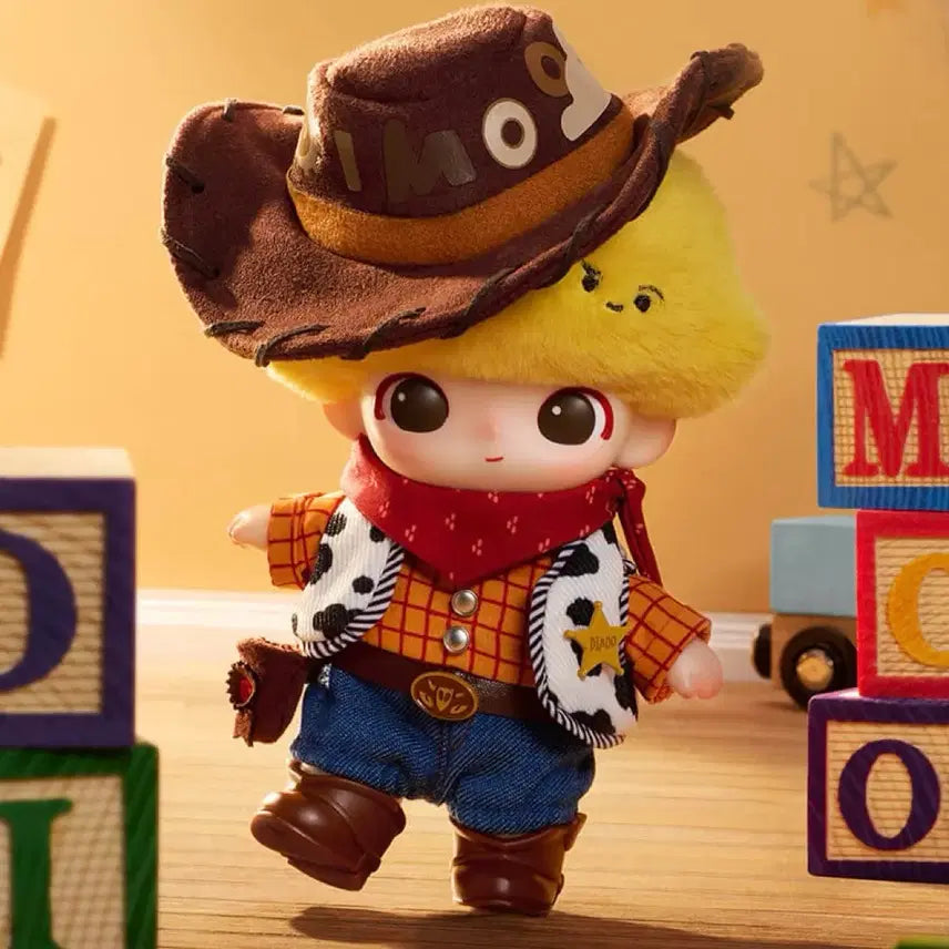[BUNJANG] Pop Mart Dimoo Pixar Series Woody Doll Keychain / [미개봉]팝마트 디무 픽사 시리즈 인형 키링 우디 woody