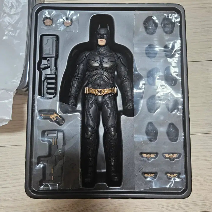 [BUNJANG] Inart Batman Dark Knight Rises + Armory Figure / 인아트 배트맨 다크나이트라이즈 + 아머리 판매