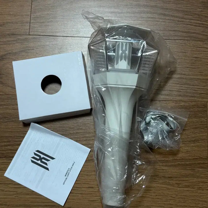 [BUNJANG] MONSTA X Official Lightstick &