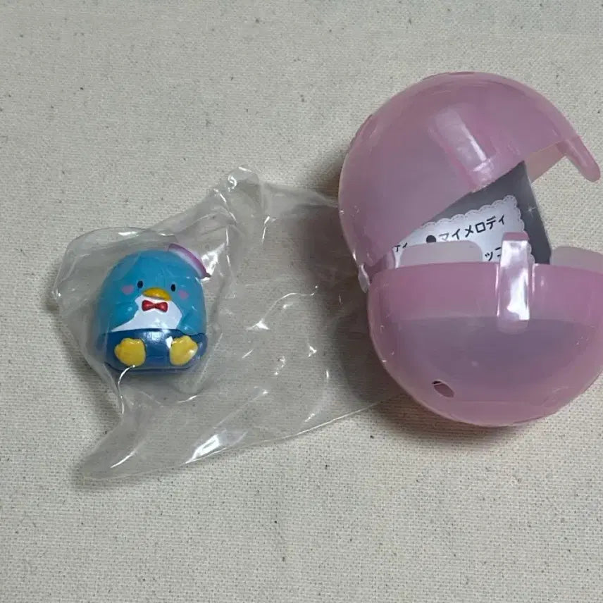 [BUNJANG] Sanrio Tuxedo Sam Gacha Figure / 산리오 턱시도샘 가챠