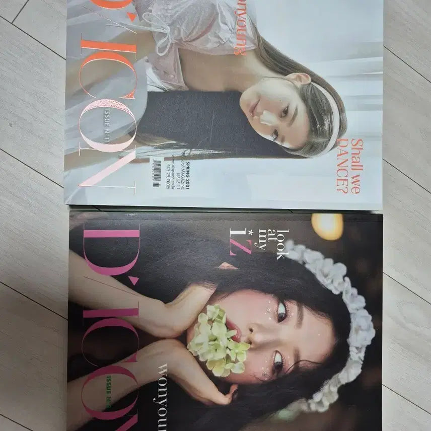 [BUNJANG] IZ*ONE Dicon Photobook Vol. 1 &amp; 2 / 아이즈원 디콘 포토북 2권