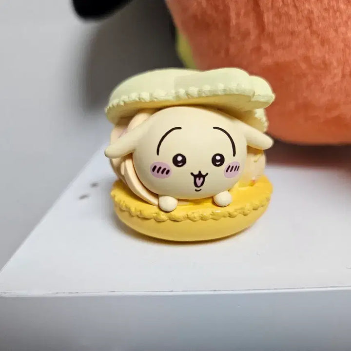 [BUNJANG] Monchichi Usagi Macaron Gacha Figure / 먼작귀 우사기 마카롱 가챠 피규어 양도해요!
