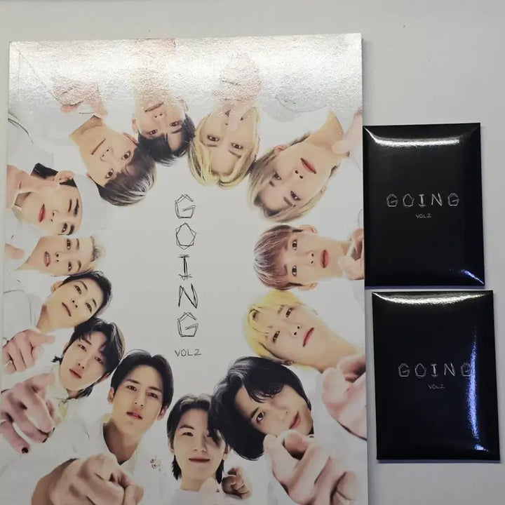 [BUNJANG] Seventeen GOING Vol.2 Magazine Unsealed Set (Includes 2 Photocard Sets) / 세븐틴 GOING VOL.2 매거진 개봉 (포카 2set 포함)