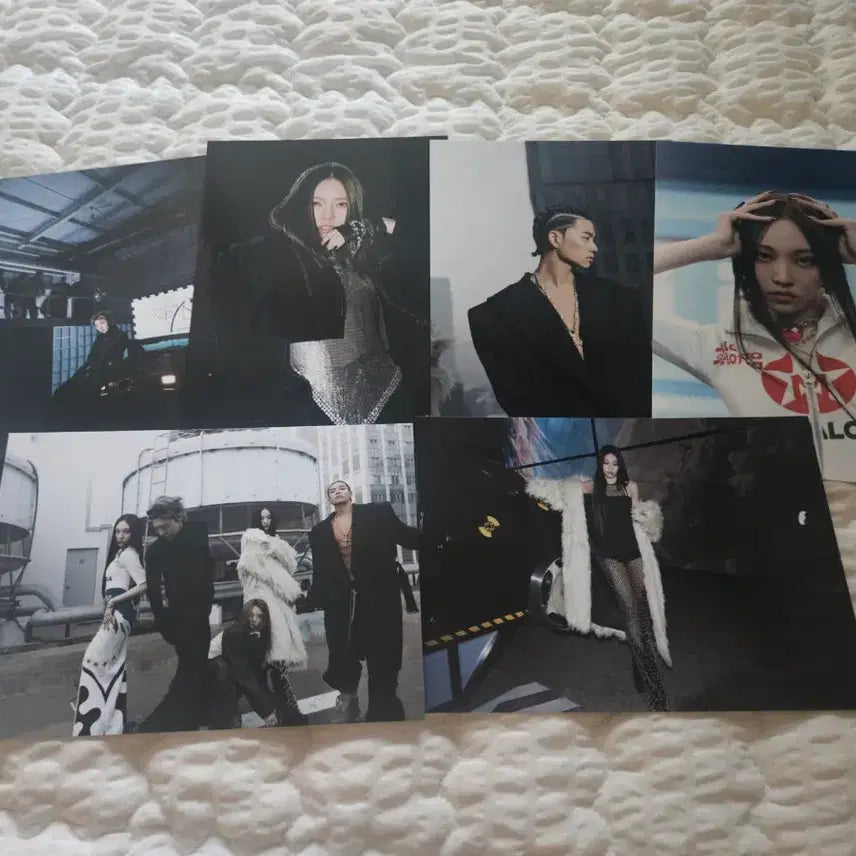 [BUNJANG] All Day Project Famous 2-Set Album &amp; Postcard Bundle Set / 올데프 올데이 프로젝트 페이머스 2종 세트 앨범, 엽서 일괄 판매