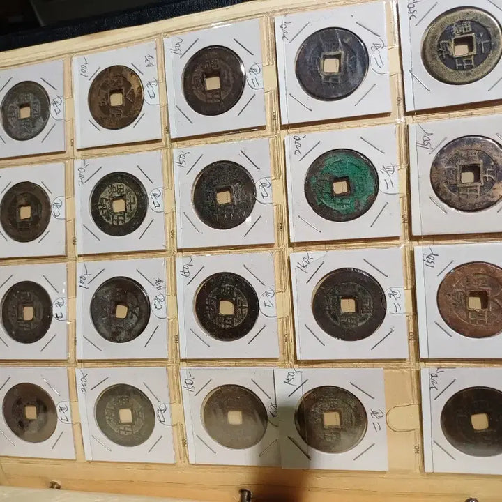 [BUNJANG] Sangpyeong Tongbo Dang-o-jeon BAEGYUN Combination Coin Set (20 Types) / 상평통보 당오전 배균자전 중자/소자 각1~10 까지 분류된 20종세트