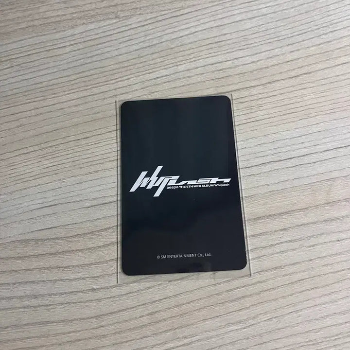 [BUNJANG] aespa Winter Winter WHIPLASH Apple Music POB (Photocard) / 에스파 윈터 위플래시 애플뮤직 특전 하츄핑