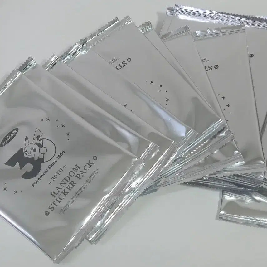 [BUNJANG] Pokemon 30th Anniversary Sticker Logo Sealed 20 Pack / 포켓몬 30주년 스티커 로고 미개봉 20팩