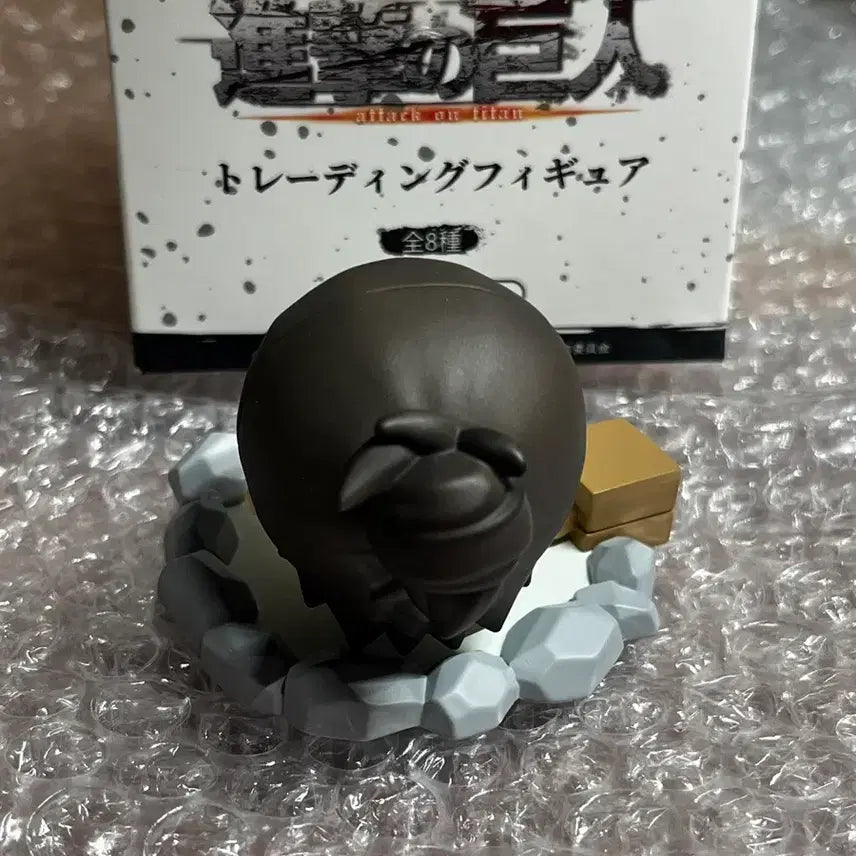 [BUNJANG] Attack on Titan Eren Yeager Hot Spring Trading Figure / 진격거 진격의 거인 에렌 예거 온천 트레이딩 피규어