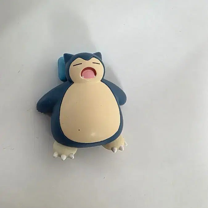 [BUNJANG] Snorlax Figure (Unsealed) / 음료 콜라보 가챠 피규어 잠만보(개봉품)