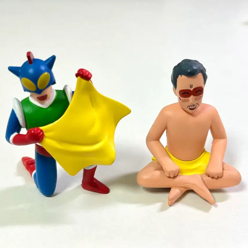 [BUNJANG] Bandai Crayon Shin-chan Sauna Gacha Action Mask &amp; Principal Nambu Bundle Set / [일괄] 반다이 짱구 사우나 가챠 액션가면, 원장선생님