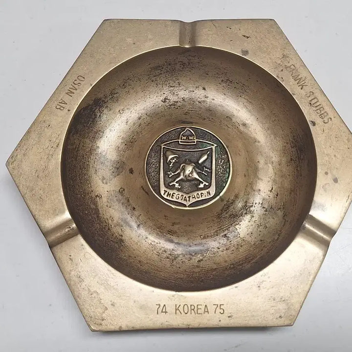 [BUNJANG] Osan Air Base Commemorative Brass Ashtray - 1974 / 근대사 수집 군자료 오산 공군기지 기념 동 재떨이 74년