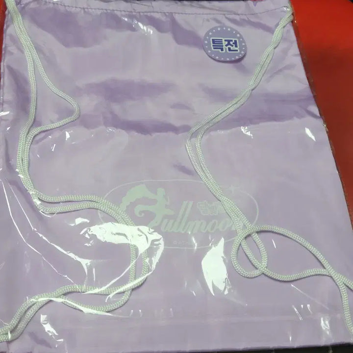 [BUNJANG] Full Package WADIZ Funding Exclusive Duffle Bag / 달빛천사 와디즈 펀딩 특전 판매합니다