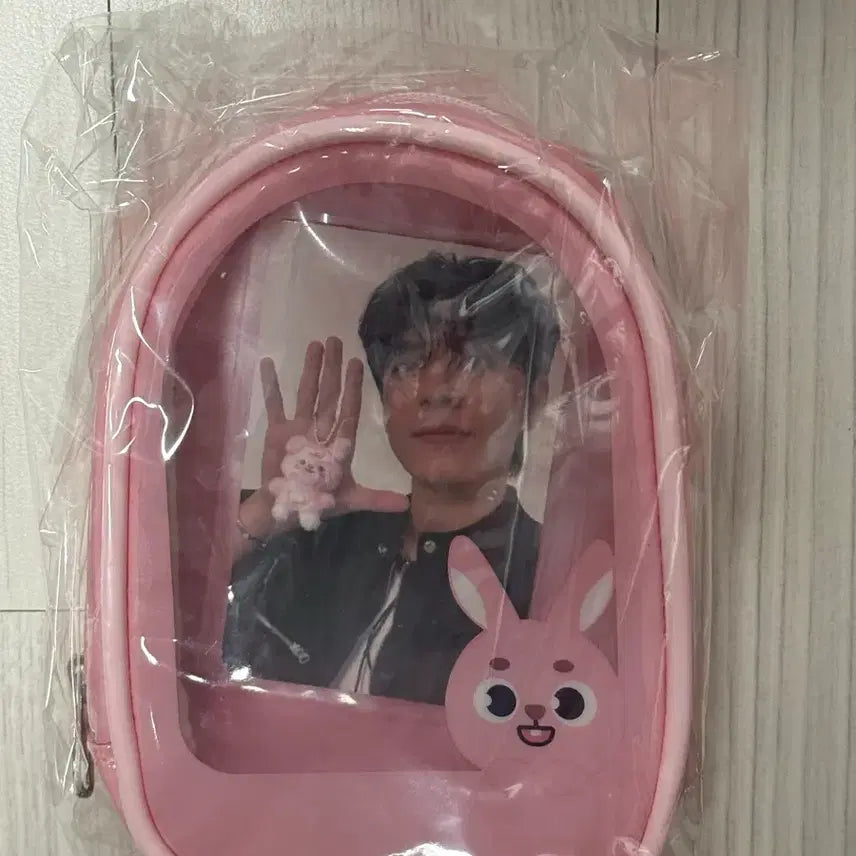 [BUNJANG] Day6 Young K Clear Plush Pouch (Sealed) / (미개봉/정가이하) 데이식스 파우치_ 필 판매합니다