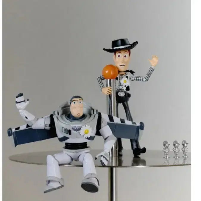 [BUNJANG] PEACEMINUSONE x Disney Woody &amp; Buzz Lightyear Figure Set / 피스마이너스원 x 디즈니 우디, 버즈라이트 피규어
