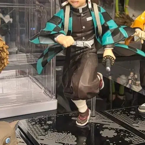 [BUNJANG] Demon Slayer Tanjiro Figure / 귀멸의 칼날 탄지로 피규어