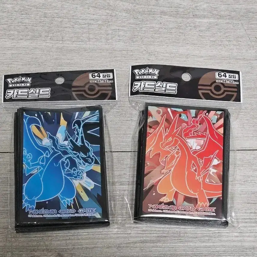 [BUNJANG] Pokemon Limited Edition Mega Charizard X/Y Card Sleeves Bundle Set (Blue/Red) / 포켓몬 부산팝업 카드실드 메가리자몽X/Y 64장입 일괄 (블루/레드)