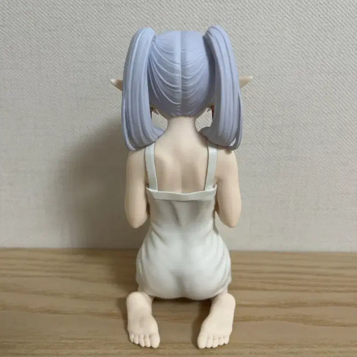 [BUNJANG] Frieren Relax Time Figure (Opened) / 프리렌 릴렉스타임 피규어 옷 녹이는 약
