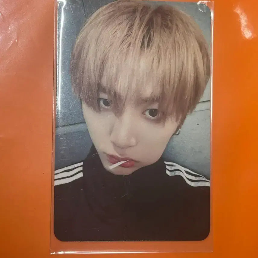 [BUNJANG] No Genre MV Taesan Photocard / 노장르 뮤브 태산 포카 보넥도 포토카드 양도