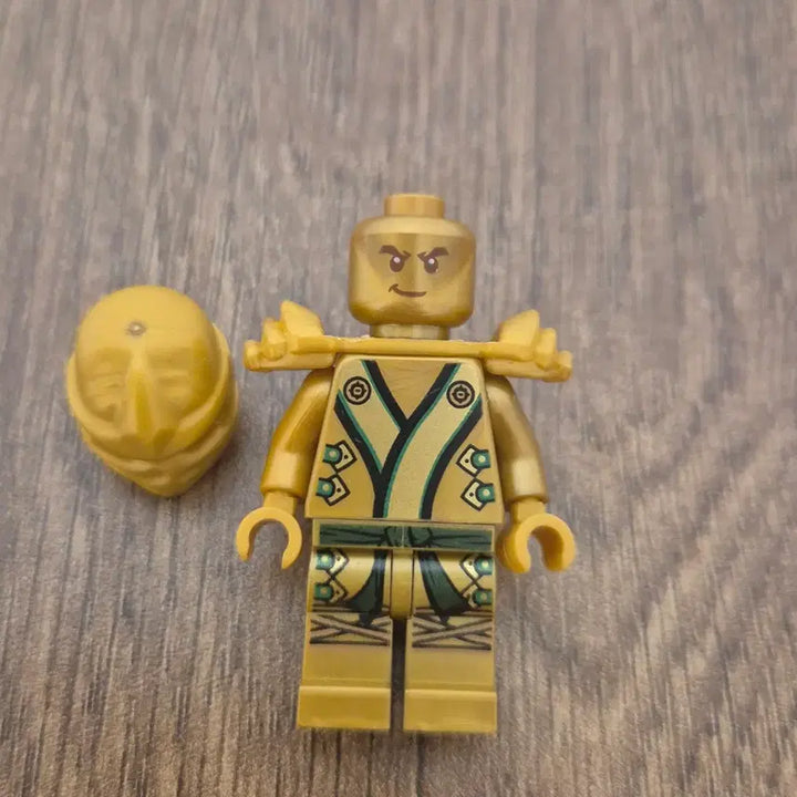 [BUNJANG] LEGO Ninjago Gold Lloyd Minifigure / 레고 닌자고 골드 로이드 미니피규어