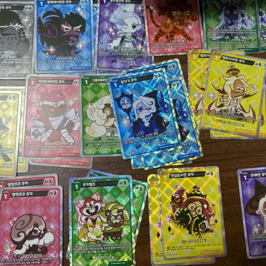 [BUNJANG] Cookie Run Card Game Holographic Card Bundle Set / 쿠키런 카드 게임 반짝이 카드 일괄 (택배비 포함)