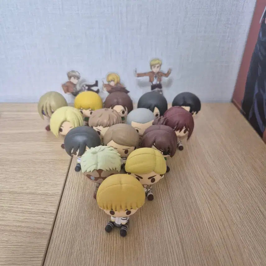 [BUNJANG] Attack on Titan Choco-Noko Figure Set (15 Pieces) / 진격의 거인 초코노코 피규어 세트 15개