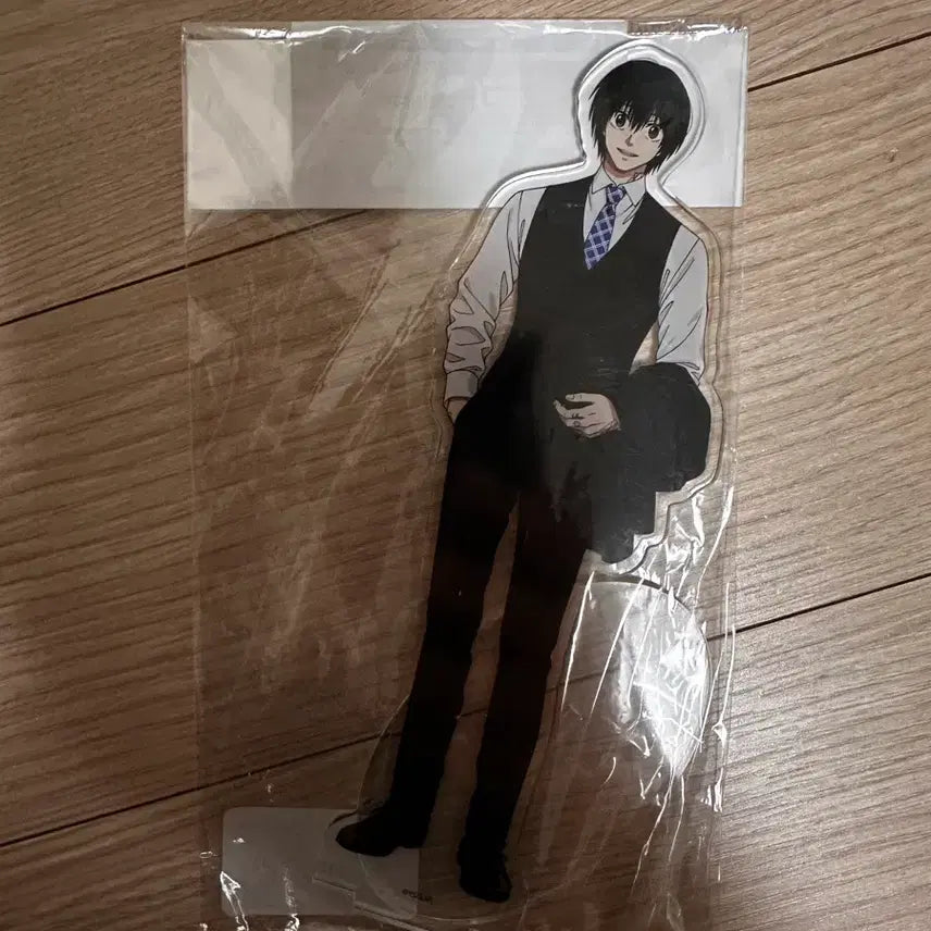 [BUNJANG] Sakamoto Days Nagumo Suit Acrylic Stand (Sealed) / 사카모토데이즈 나구모 슈트(정장) 아크릴 (미개봉)