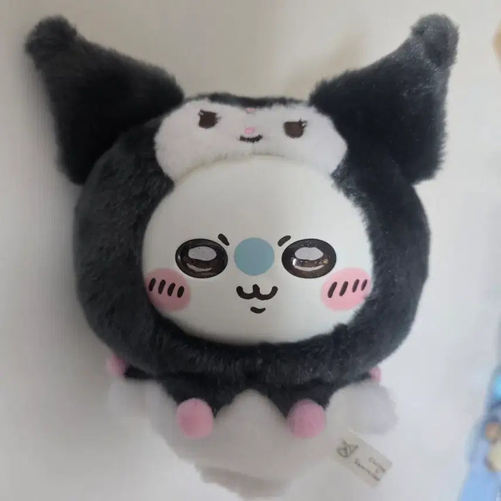 [BUNJANG] Chiikawa x Sanrio Momonga Kirameko Plush Keychain / 치이카와 산리오 모몽가 키라메코 인형 키링 먼작귀 쿠로미