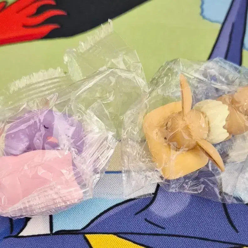 [BUNJANG] Pokemon Drink Figure Set (Ditto &amp; Eevee) / 포켓몬 음료 피규어 메타몽, 이브이 일괄