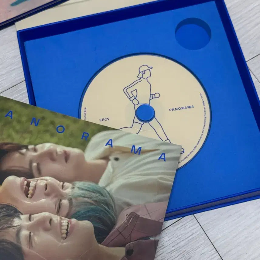 [BUNJANG] Lucy Panorama Album Unsealed / 루시 파노라마 조깅 개봉앨범