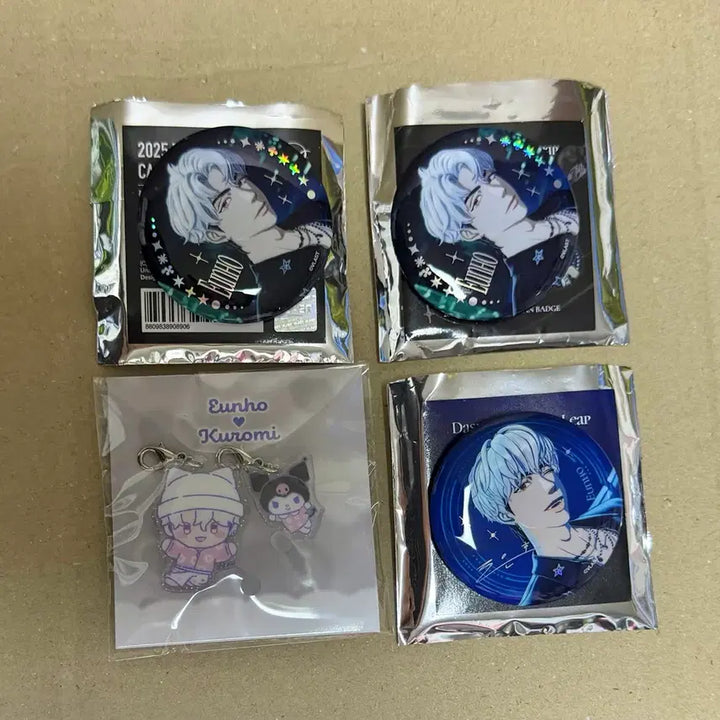 [BUNJANG] PLAVE Bbbu Charm Keychain EUNHO Can Badge Set / 플레이브 뿌 참키링 캔뱃지 은호
