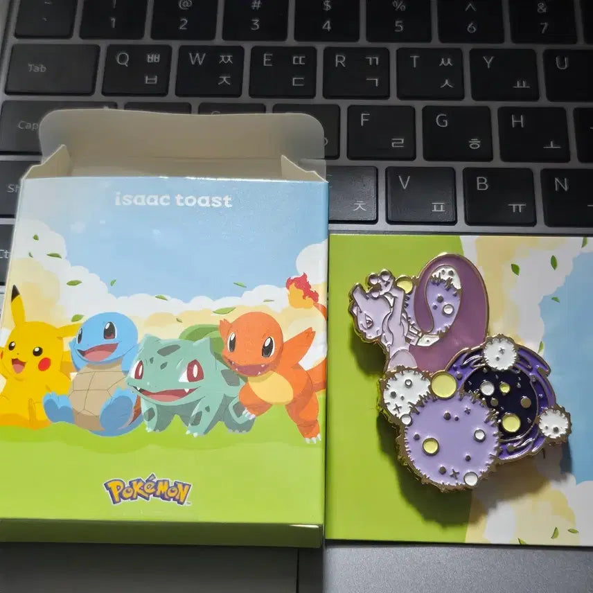[BUNJANG] Isaac Toast Mewtwo Badge / 이삭토스트 뱃지 뮤츠