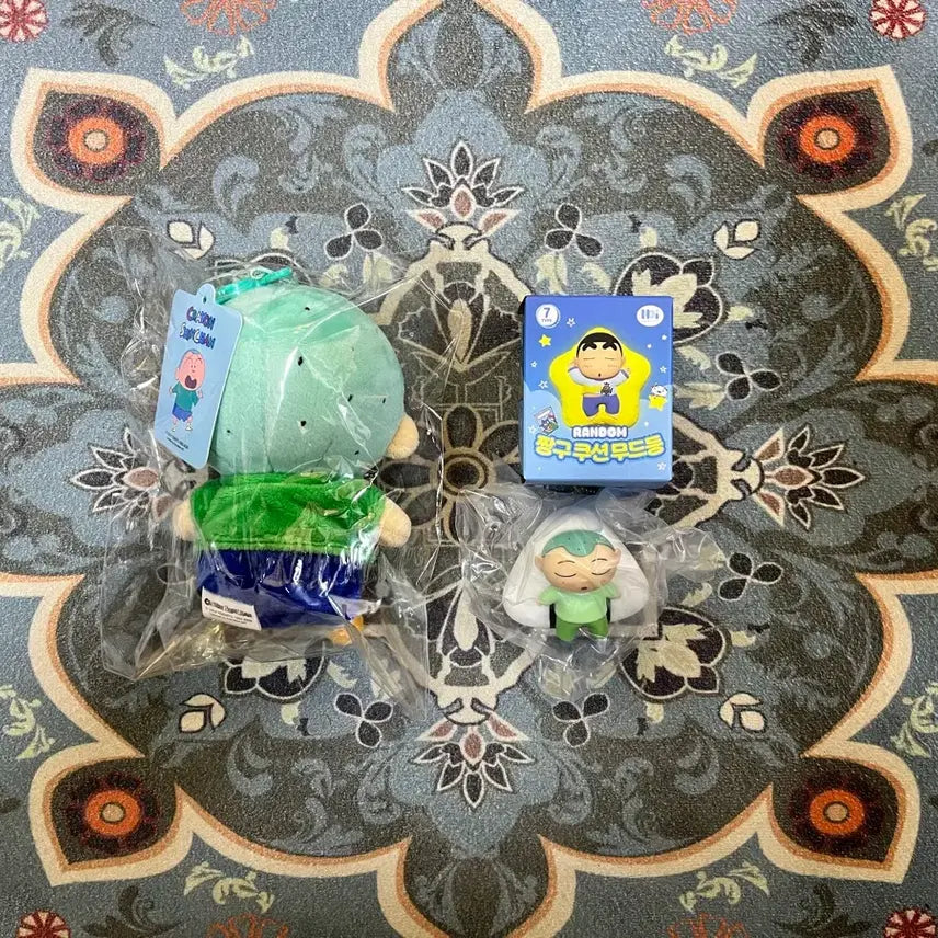 [BUNJANG] Crayon Shin-chan "Hoon-i" Plush Doll &amp; Cushion Mood Lamp Set / 짱구_이훈이 봉제인형 13cm + 짱구쿠션무드등 훈이 세트 새상품