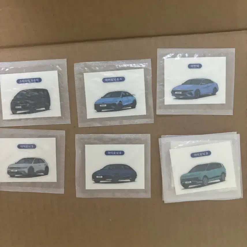 [BUNJANG] Hyundai (Local) Sealed TTIBO SEAL Sticker / 현차는 빵빵 현대 띠부씰 미개봉 판매