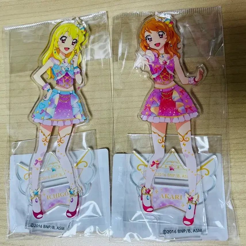 [BUNJANG] Aikatsu Stars! Movie Limited Edition Magical Coord Acrylic Stand - Ichigo &amp; Akari / 아이카츠 스타즈 극장판 이치고 아카리 한정판 아크릴 매지컬 코디